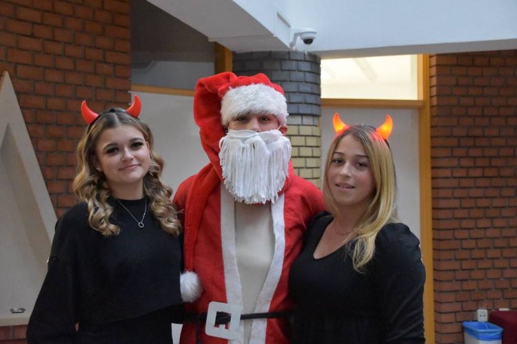 A Közgázba is megérkezett a Mikulás!